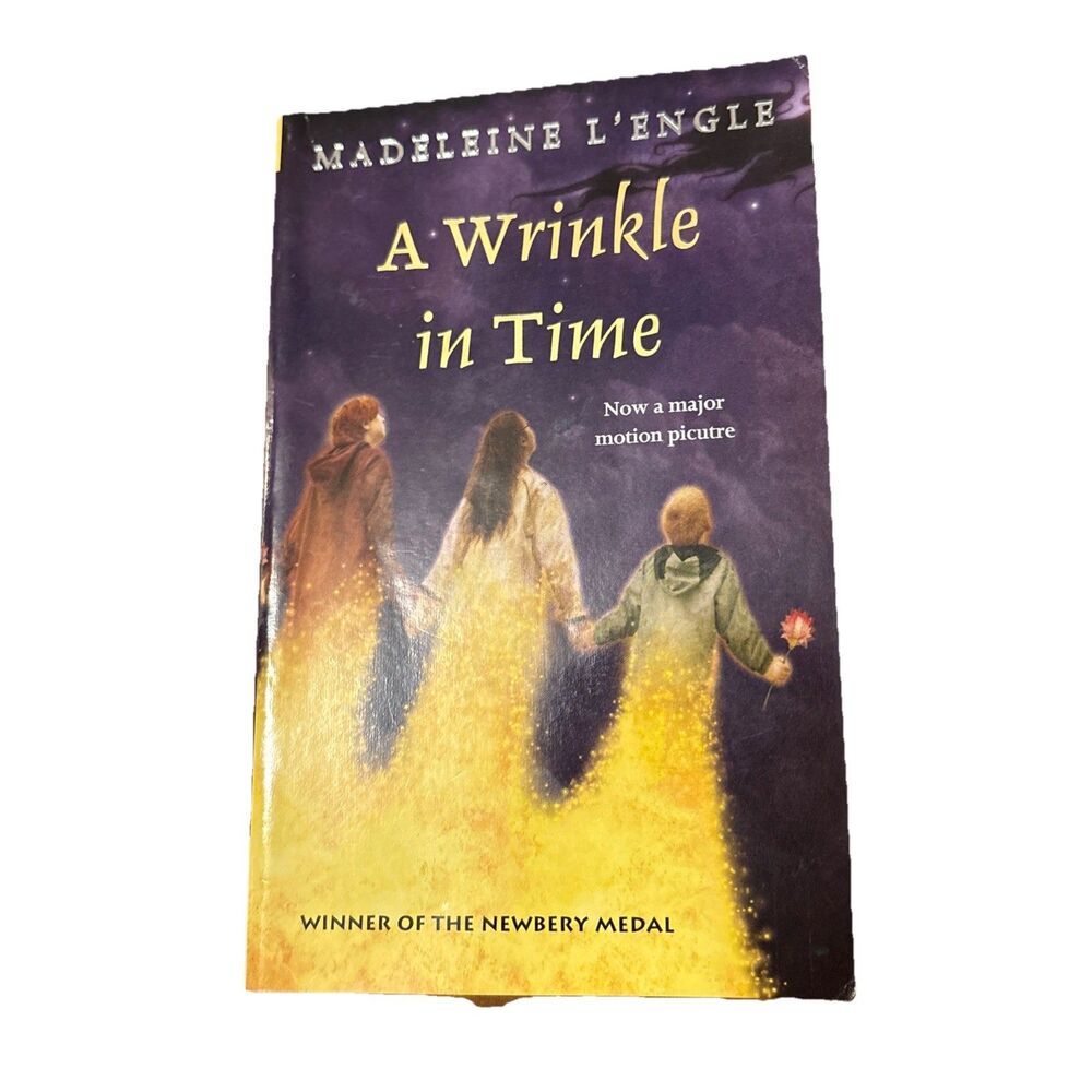 A Wrinkle in Time By Madeleine L 'Engle 2007 Edition Paperback